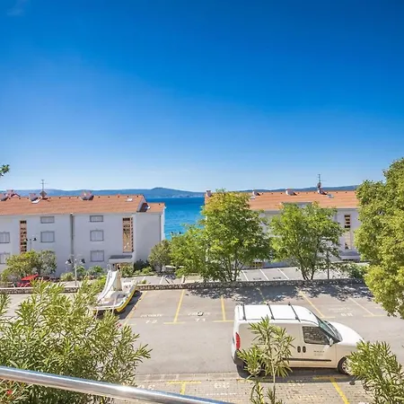 1 Bedroom Awesome In * Selce